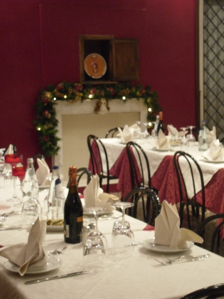 ristorante-interno-osteria-palazzo-ducale-4